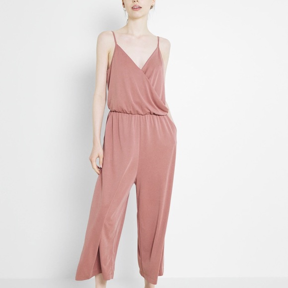 Monki Super-soft Wrap Jumpsuit in light pink 🪷 Size L 🪷 - Picture 5 of 8